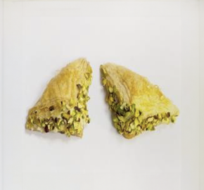 Shaabiyat Ashta with Nuts